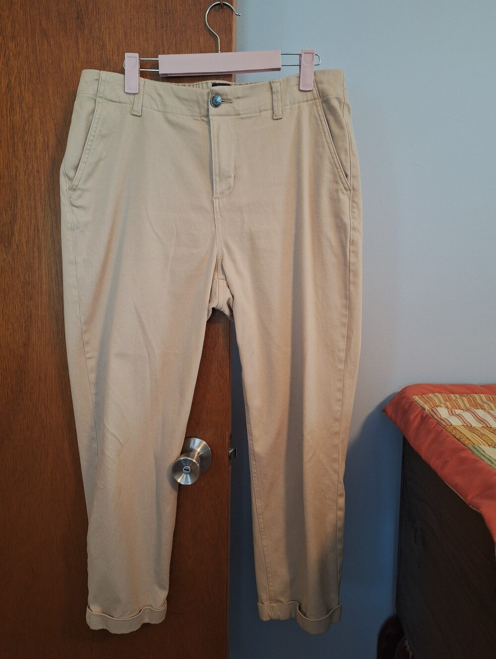 GAP Khaki Relaxed Fit Cuffed Twill Pants Back Elastic Waist Women's Size 12
